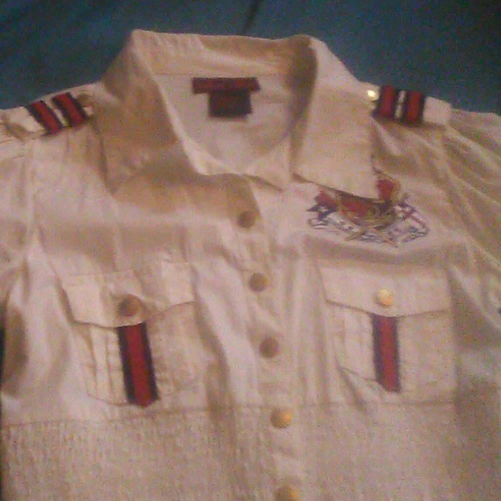 White button down blouse